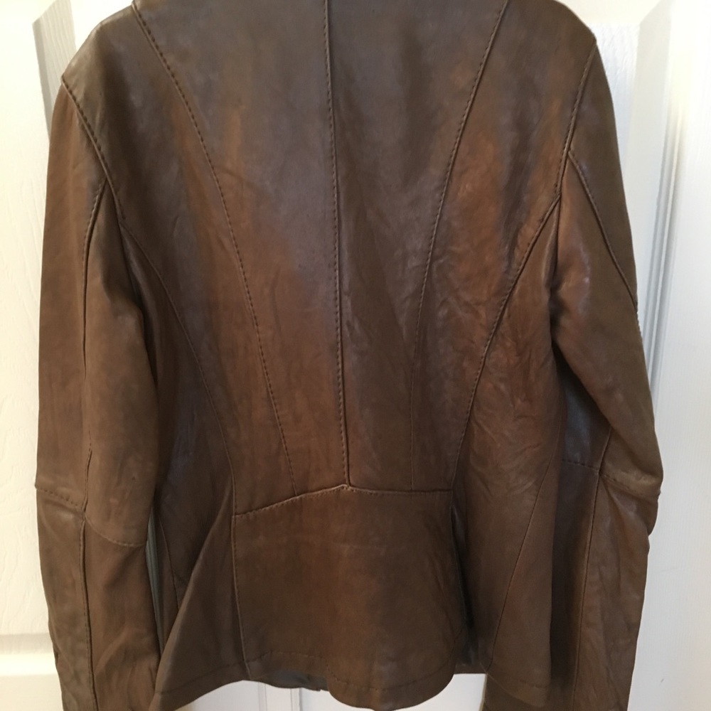 Leather jacket - Picture 3 of 3